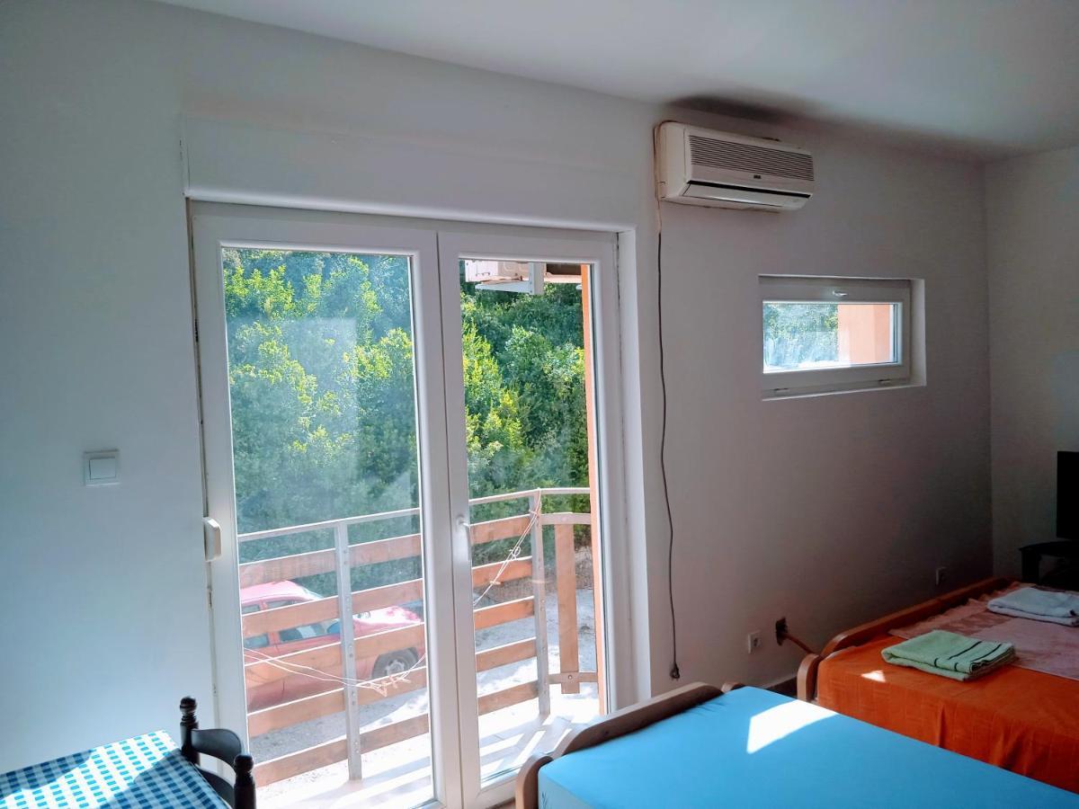 Apartmani Vukovic Tivat Exterior foto